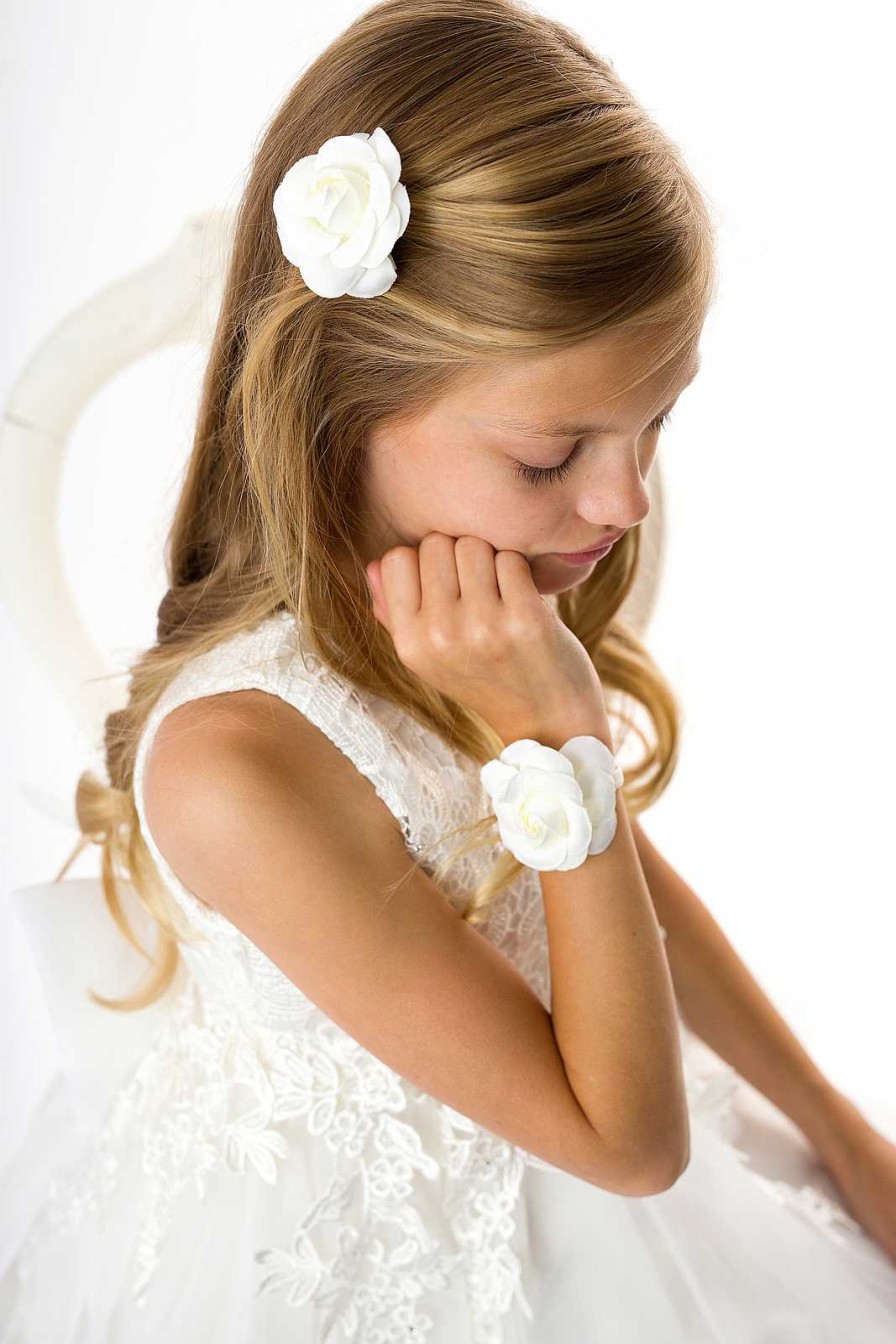 Girls Cute Cute | Delicate Ivory Flower On A Soft Elastic Bracelet