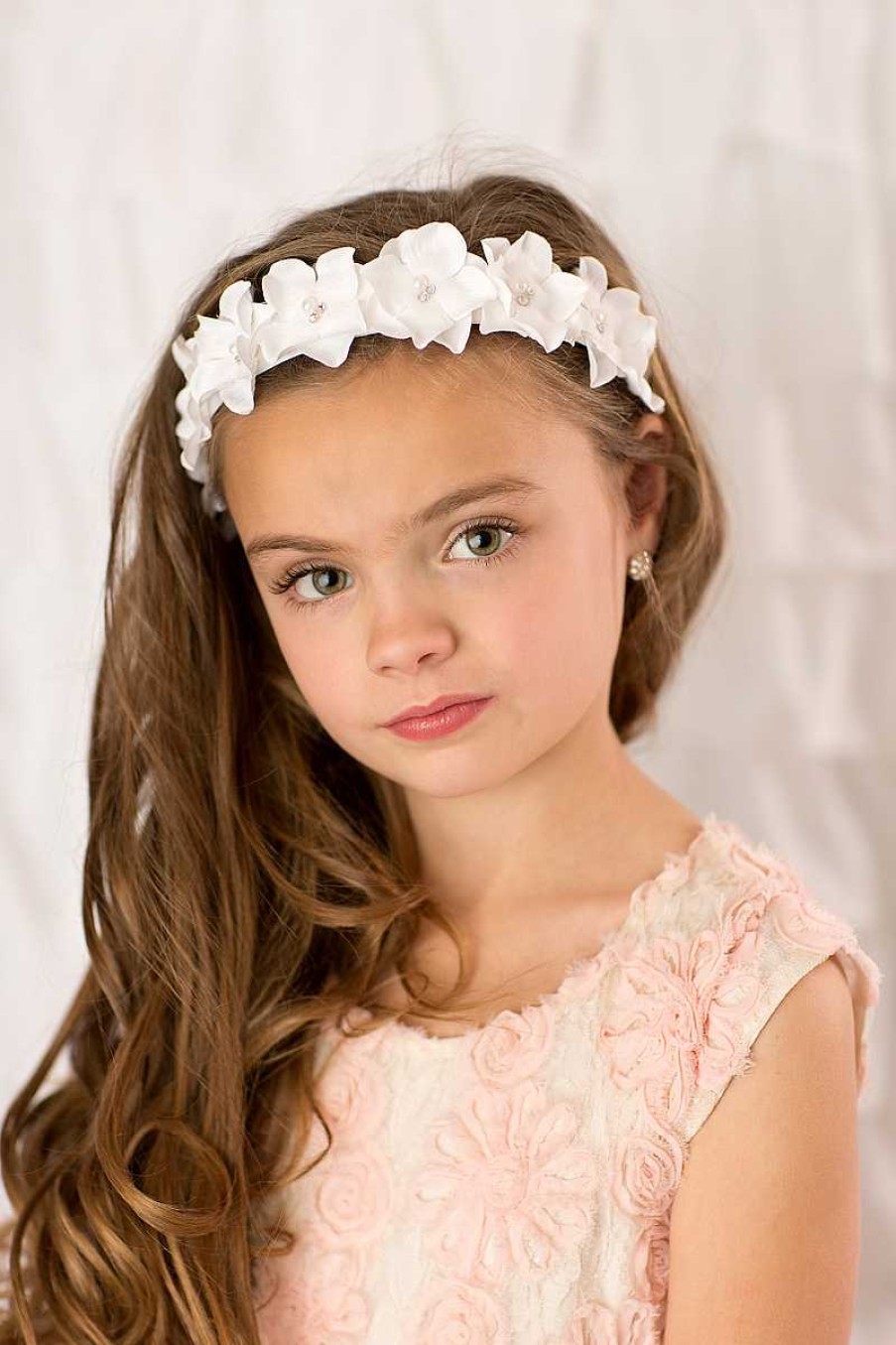 Girls Cute Cute | White Flowers Decorated With Swarovski Crystals And Pearls On Alice Band